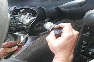 Ignition-lock-cylinder-replacement